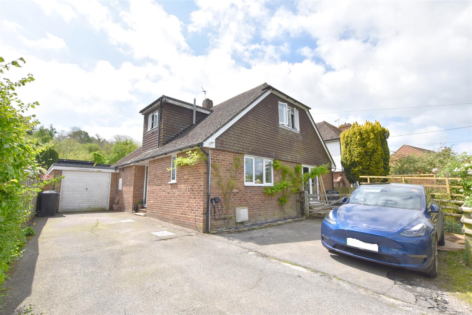 Main Street, Peasmarsh, Rye Rush, Witt & Wilson